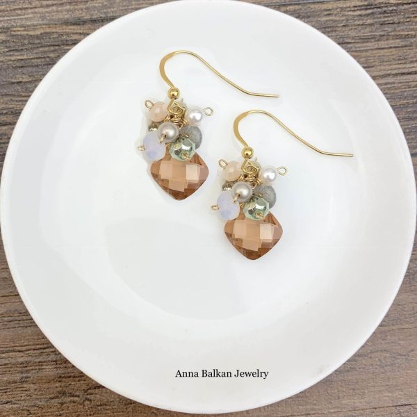 Abby Elegant Paris Neutrals Cluster Earrings Supply