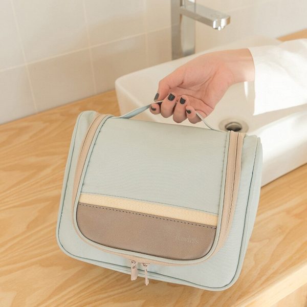 Toiletries bag waterproof hanging hook travel portable storage bag multifunctional cosmetics portable storage bag wholesale Fashion